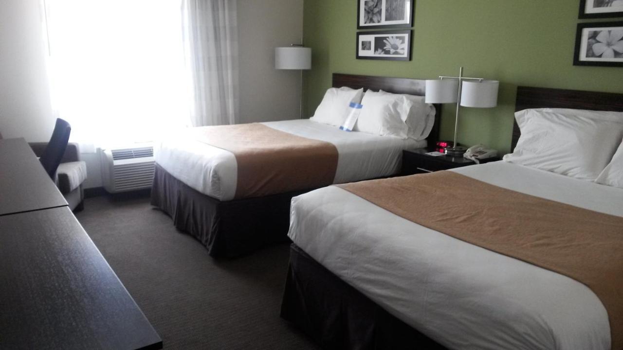 Petrostay Inn & Suites Котула Стая снимка